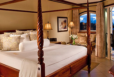 Mediterranean Club Level Suite - VS